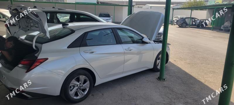 Hyundai Elantra 2022 - 250 000 TMT - Aşgabat - img 6
