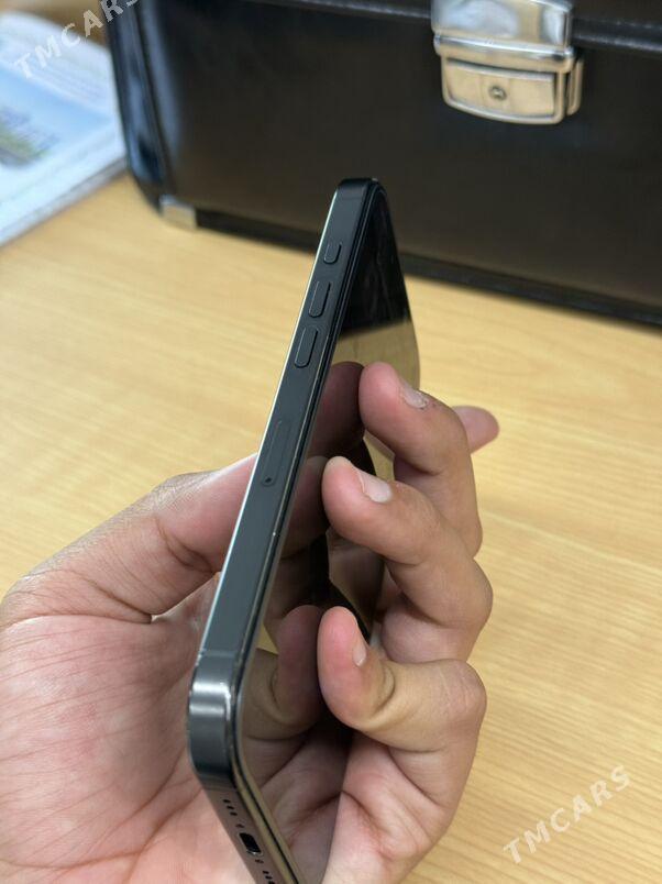 iPhone 16 Pro 97% - Mary - img 5