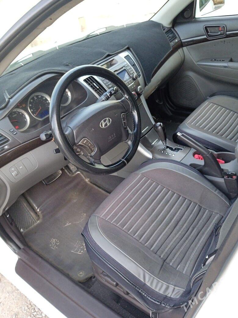 Hyundai Sonata 2009 - 125 000 TMT - Бузмеин - img 6