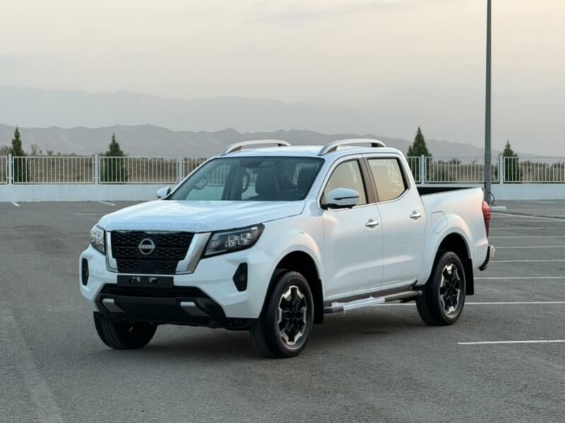 Nissan Navara 2025 - 495 000 TMT - Ашхабад - img 10
