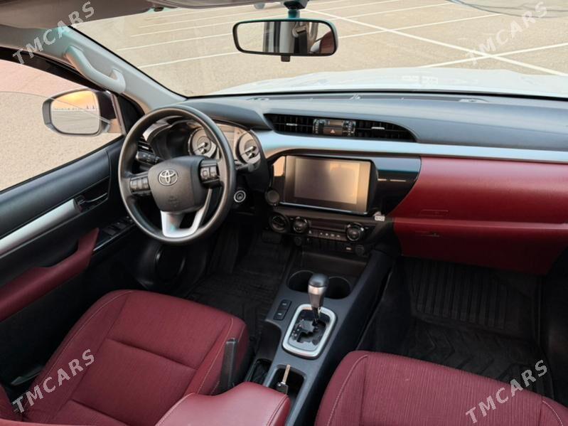 Toyota Hilux 2024 - 668 000 TMT - Ашхабад - img 7