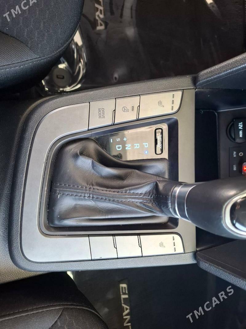 Hyundai Elantra 2020 - 220 000 TMT - Ашхабад - img 10