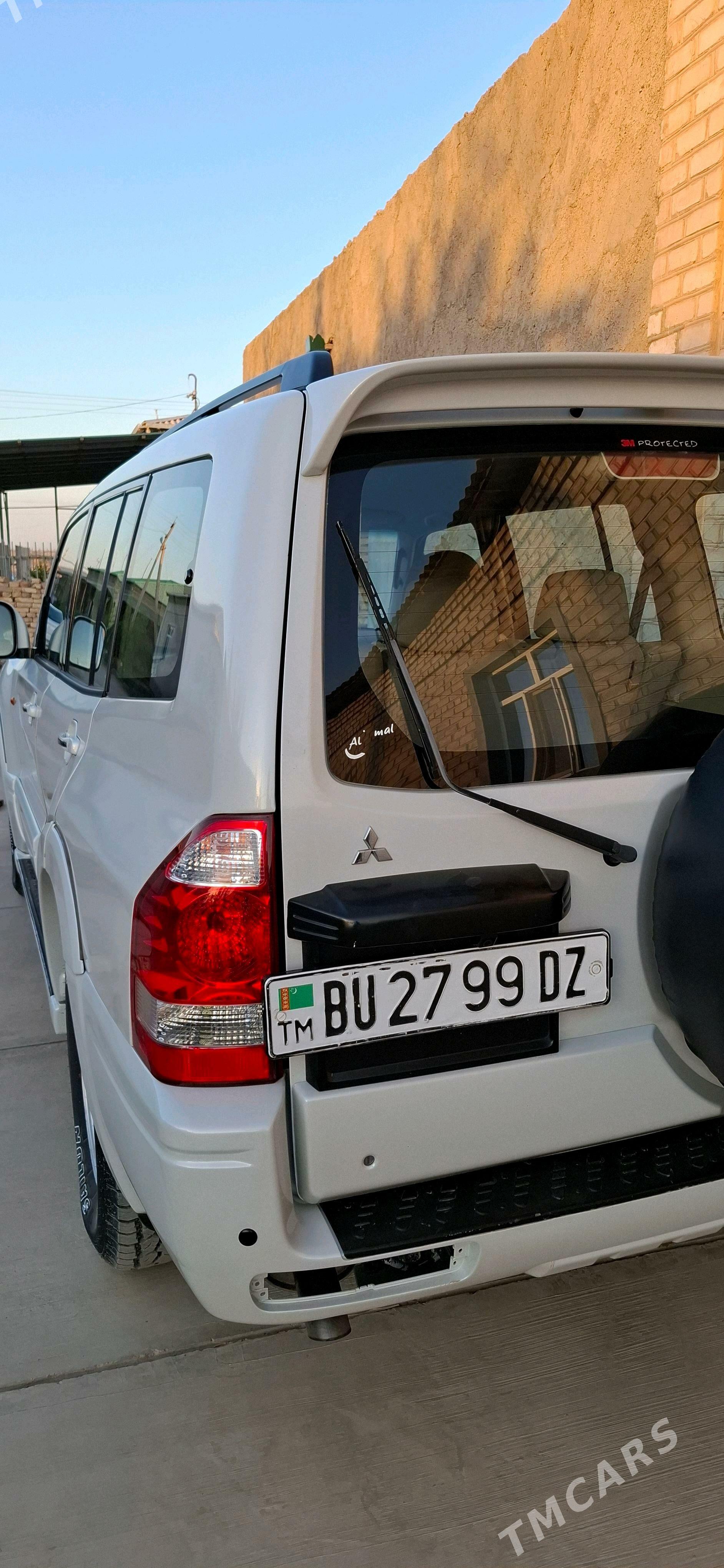 Mitsubishi Pajero 2002 - 180 000 TMT - Daşoguz - img 5