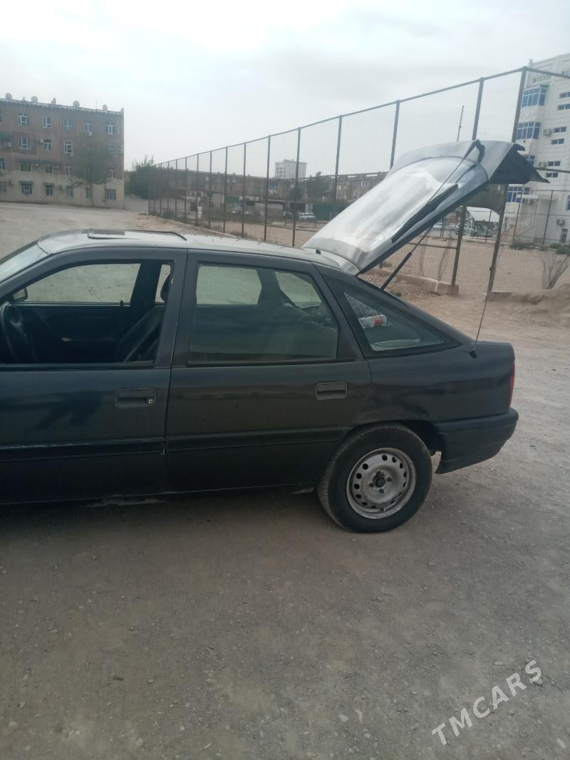 Opel Vectra 1995 - 30 000 TMT - Балканабат - img 3