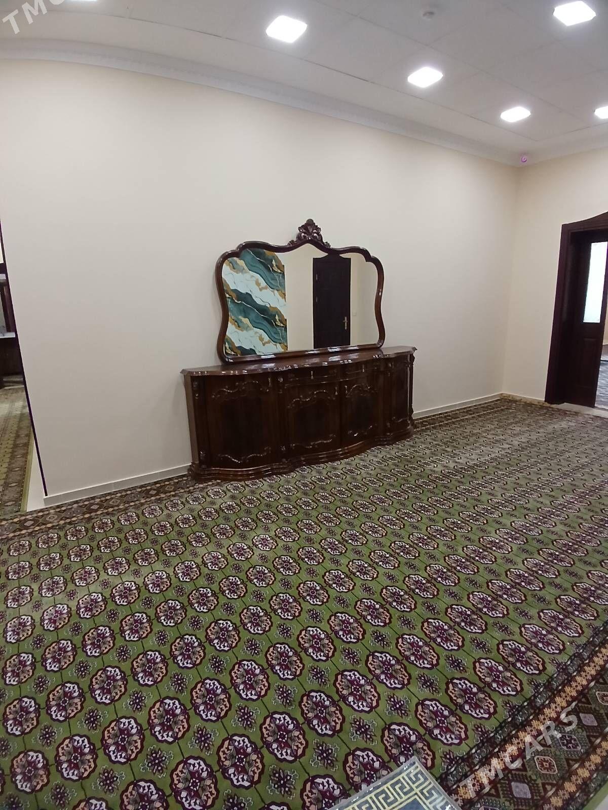 Подвойская 8эт 5ком 180м² - Aşgabat - img 8