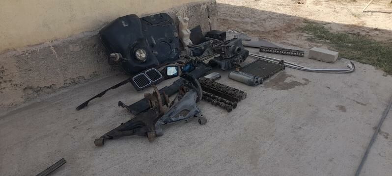 BMW E34 zapçaslary 3 000 TMT - Бузмеин - img 4