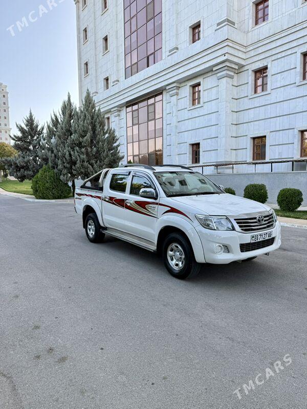 Toyota Hilux 2014 - 335 000 TMT - Ашхабад - img 3