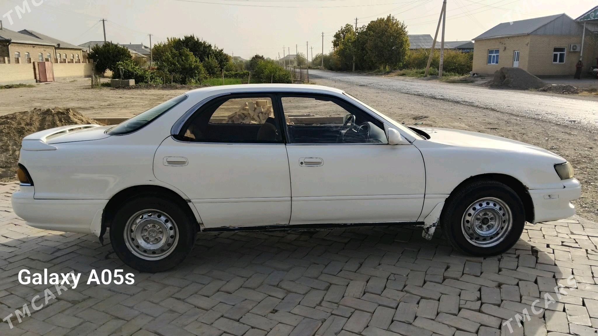 Toyota Camry 1991 - 35 000 TMT - Сакарчага - img 3