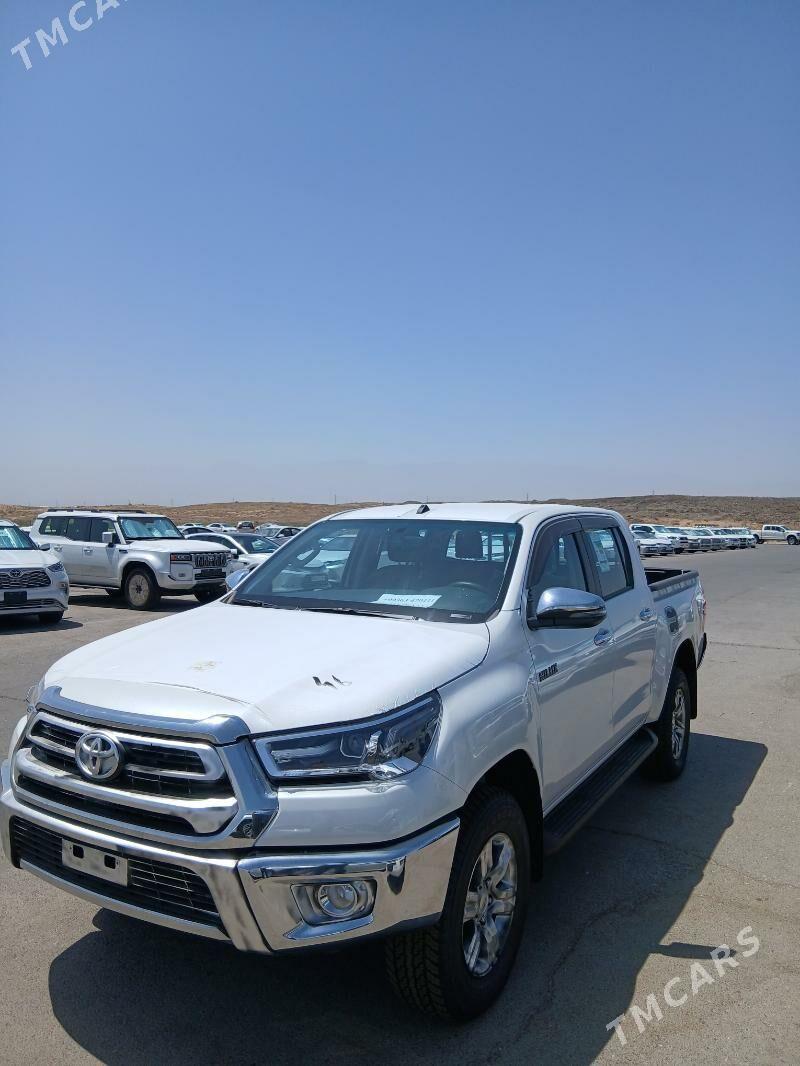 Toyota Hilux 2025 - 663 000 TMT - Ашхабад - img 2