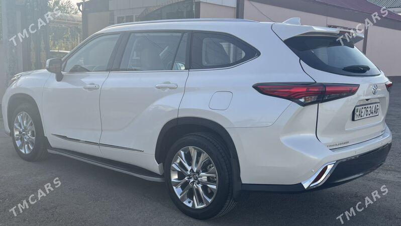 Toyota Highlander 2022 - 585 000 TMT - Ашхабад - img 4