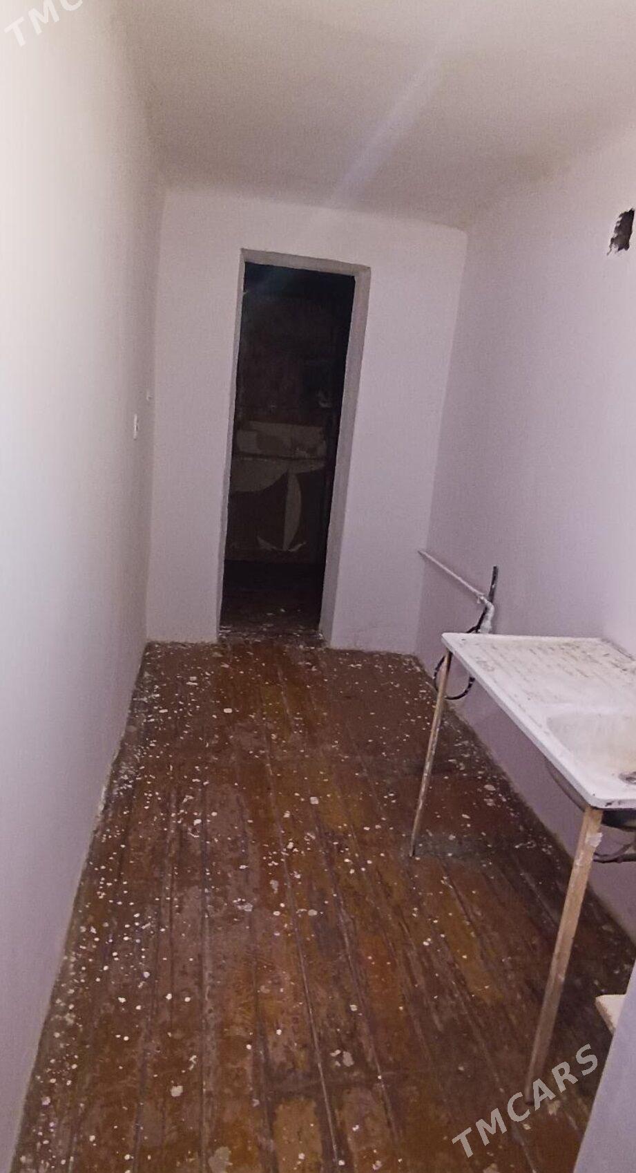 (2524)-HITROWKA BARHANNYÝ  2-KOMNAT+PODWAL+RAHMAN - Хитровка - img 4