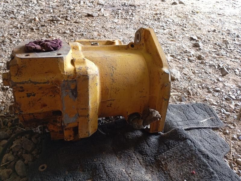 kamatsu buldozer d 85 enša 10 000 TMT - Гызыларбат - img 3