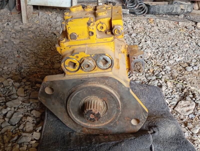 kamatsu buldozer d 85 enša 10 000 TMT - Гызыларбат - img 4