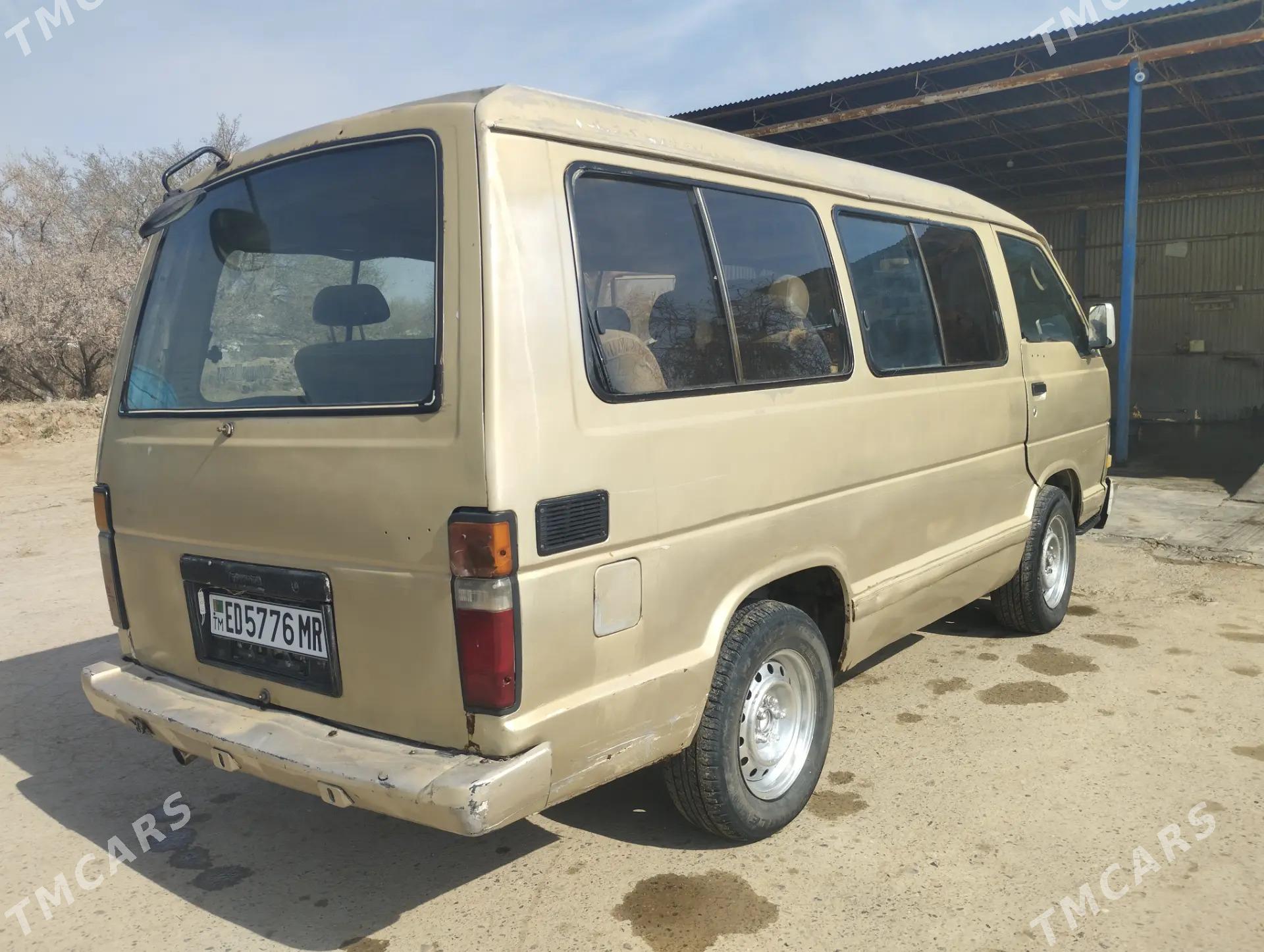 Toyota Hiace 1987 - 30 000 TMT - Sakarçäge - img 2