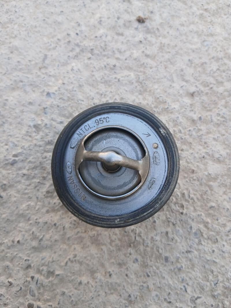 nissan wersa termistat 120 TMT - Bekrewe - img 1