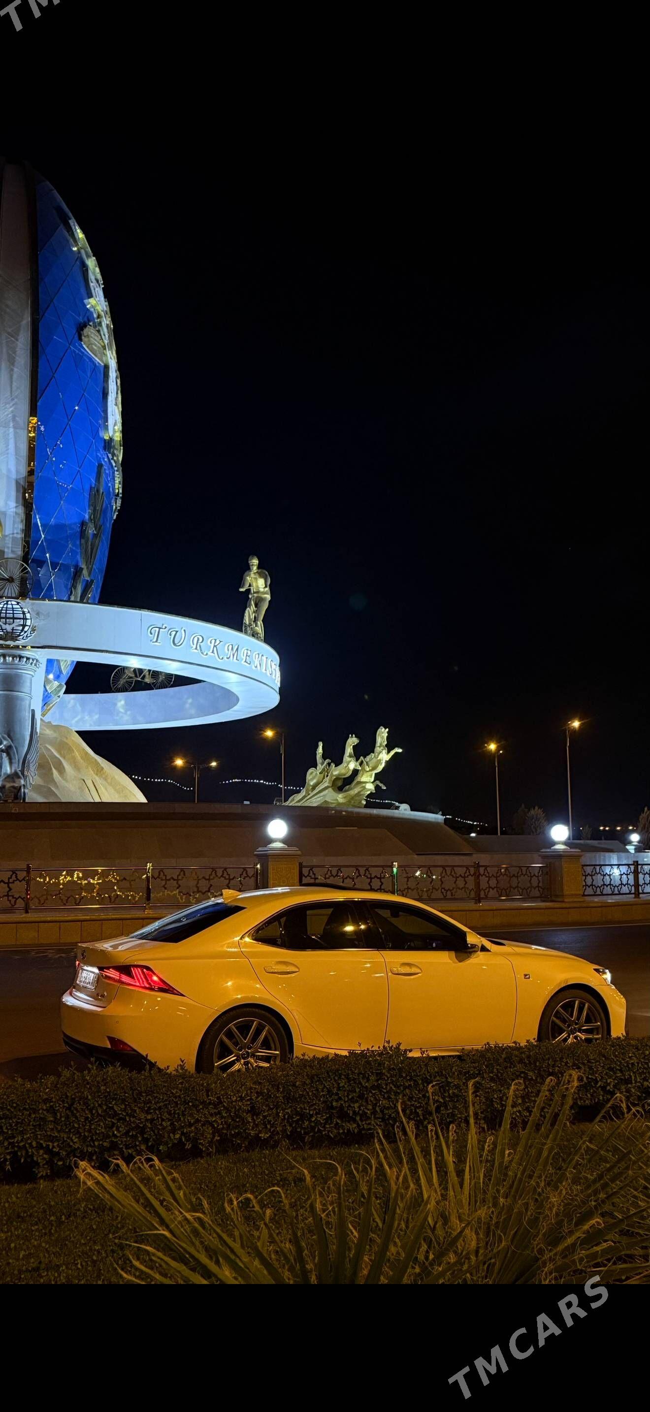 Lexus IS 350 2020 - 385 000 TMT - Мир 2 - img 9
