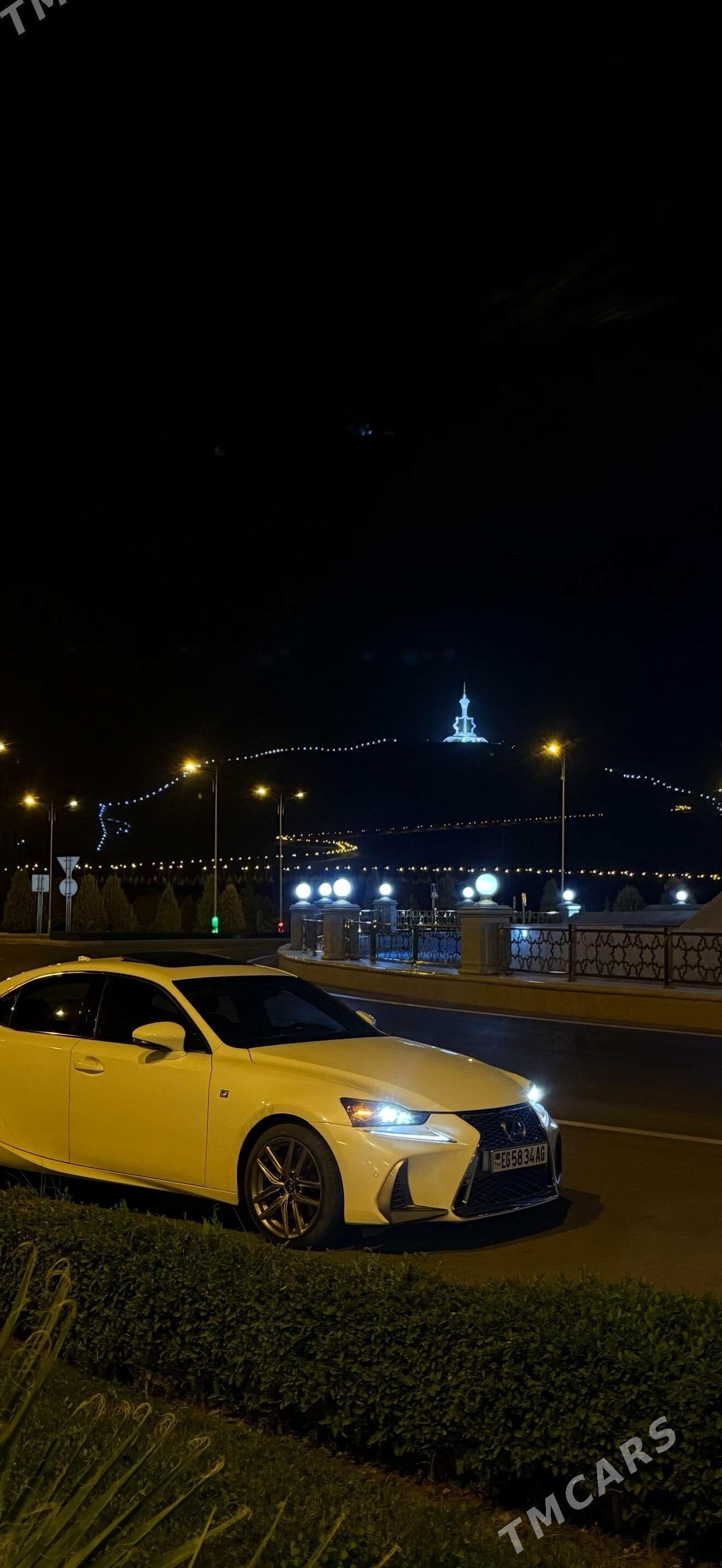 Lexus IS 350 2020 - 385 000 TMT - Мир 2 - img 4