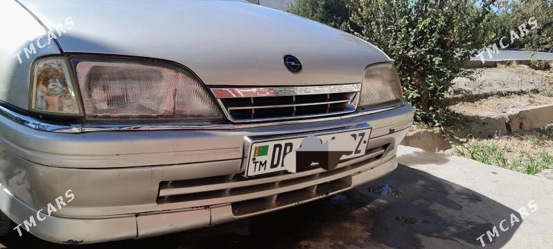 Opel Omega 1990 - 44 000 TMT - Дашогуз - img 4