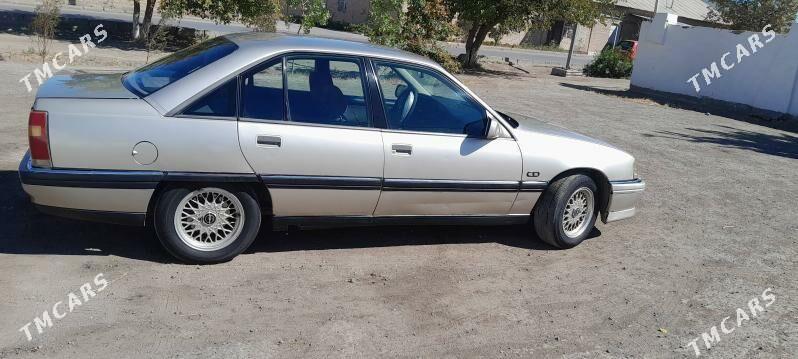 Opel Omega 1990 - 44 000 TMT - Дашогуз - img 5