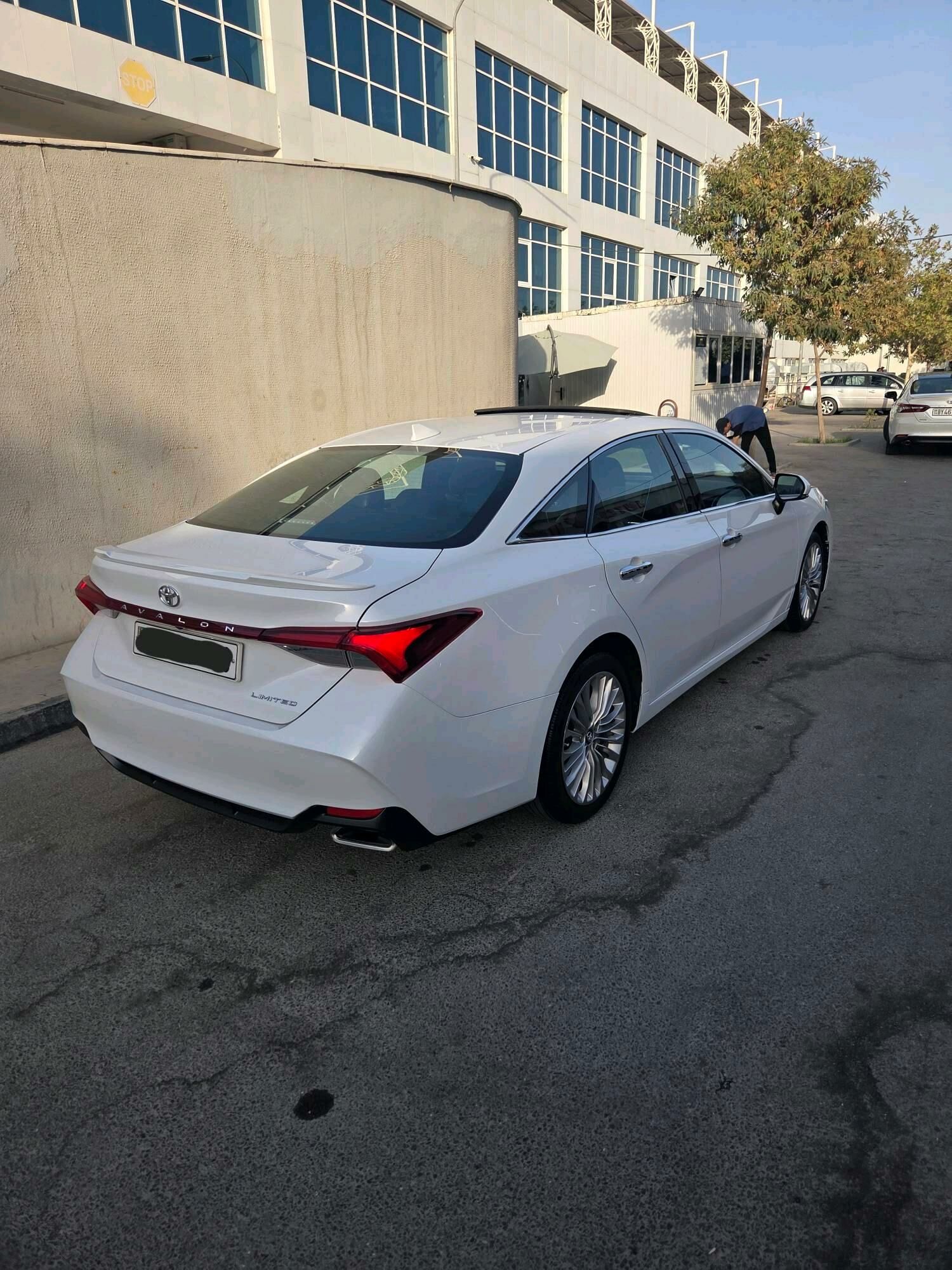 Toyota Avalon 2019 - 379 000 TMT - Aşgabat - img 2