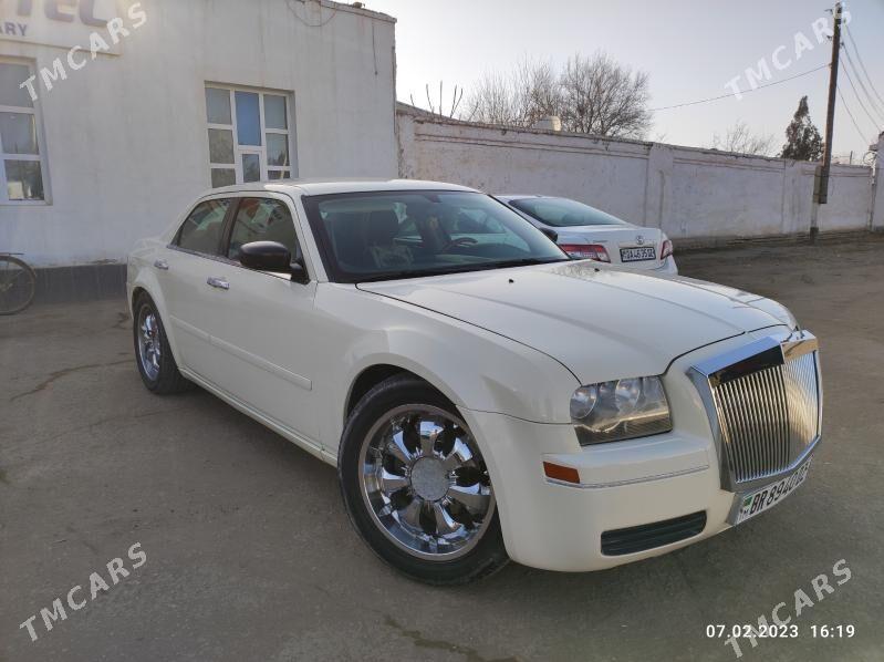 Chrysler 300C 2005 - 130 000 TMT - Görogly (Tagta) - img 3