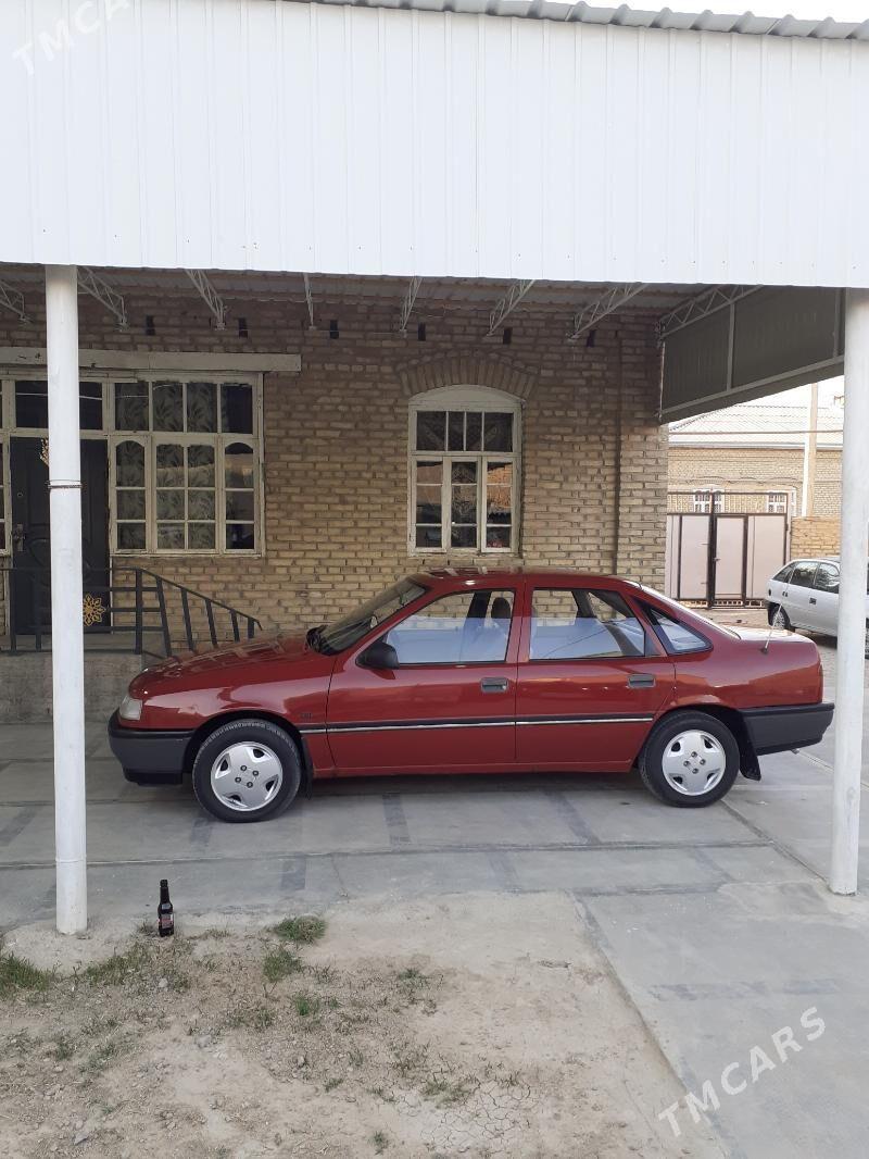 Opel Vectra 1990 - 48 000 TMT - Мары - img 5