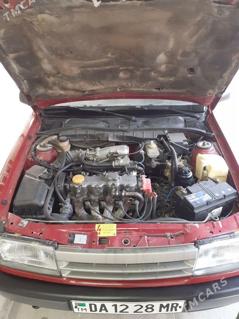 Opel Vectra 1990 - 48 000 TMT - Мары - img 2