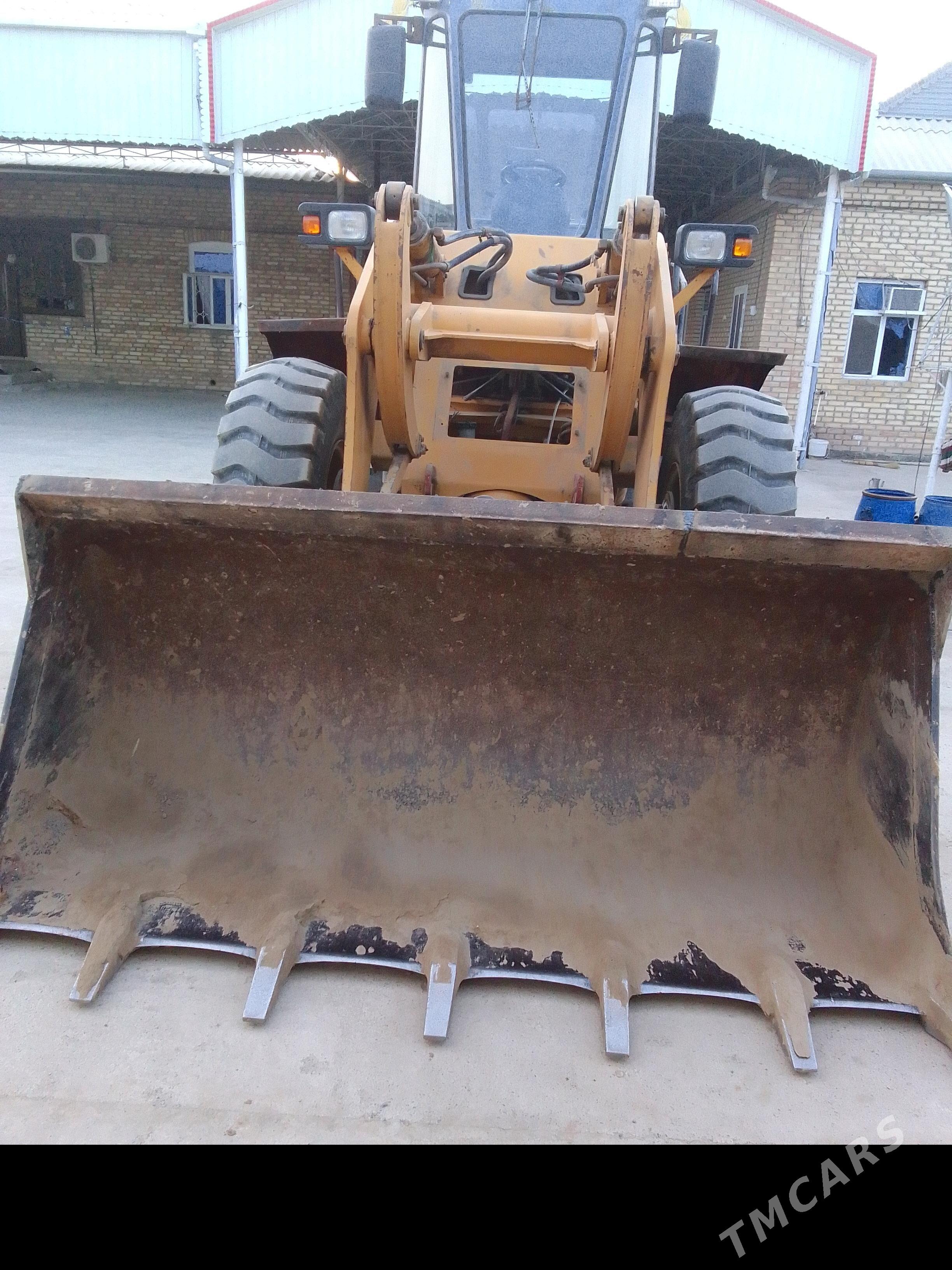 XCMG LW300F 2010 - 280 000 TMT - Мары - img 1