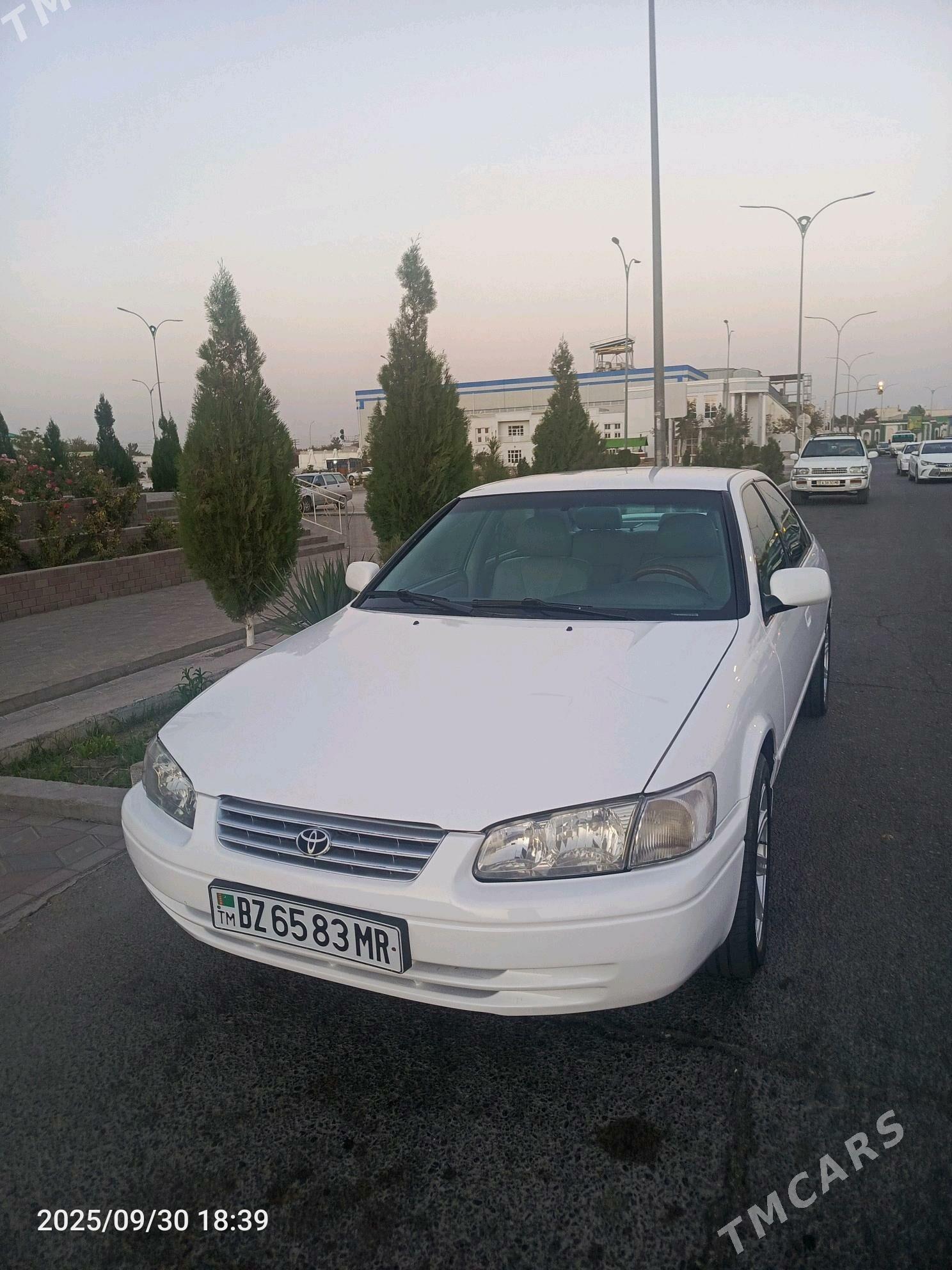 Toyota Camry 1997 - 95 000 TMT - Байрамали - img 4