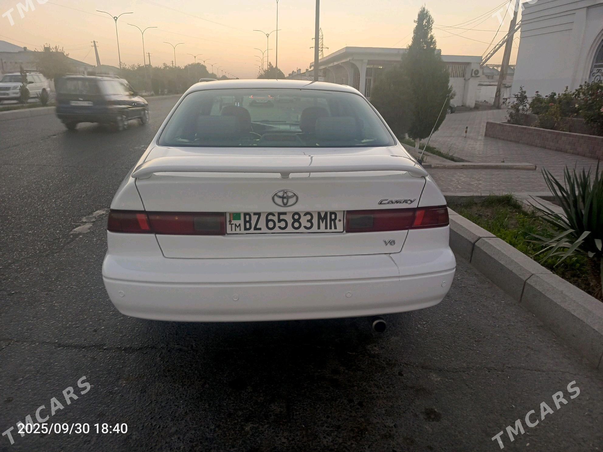 Toyota Camry 1997 - 95 000 TMT - Байрамали - img 5