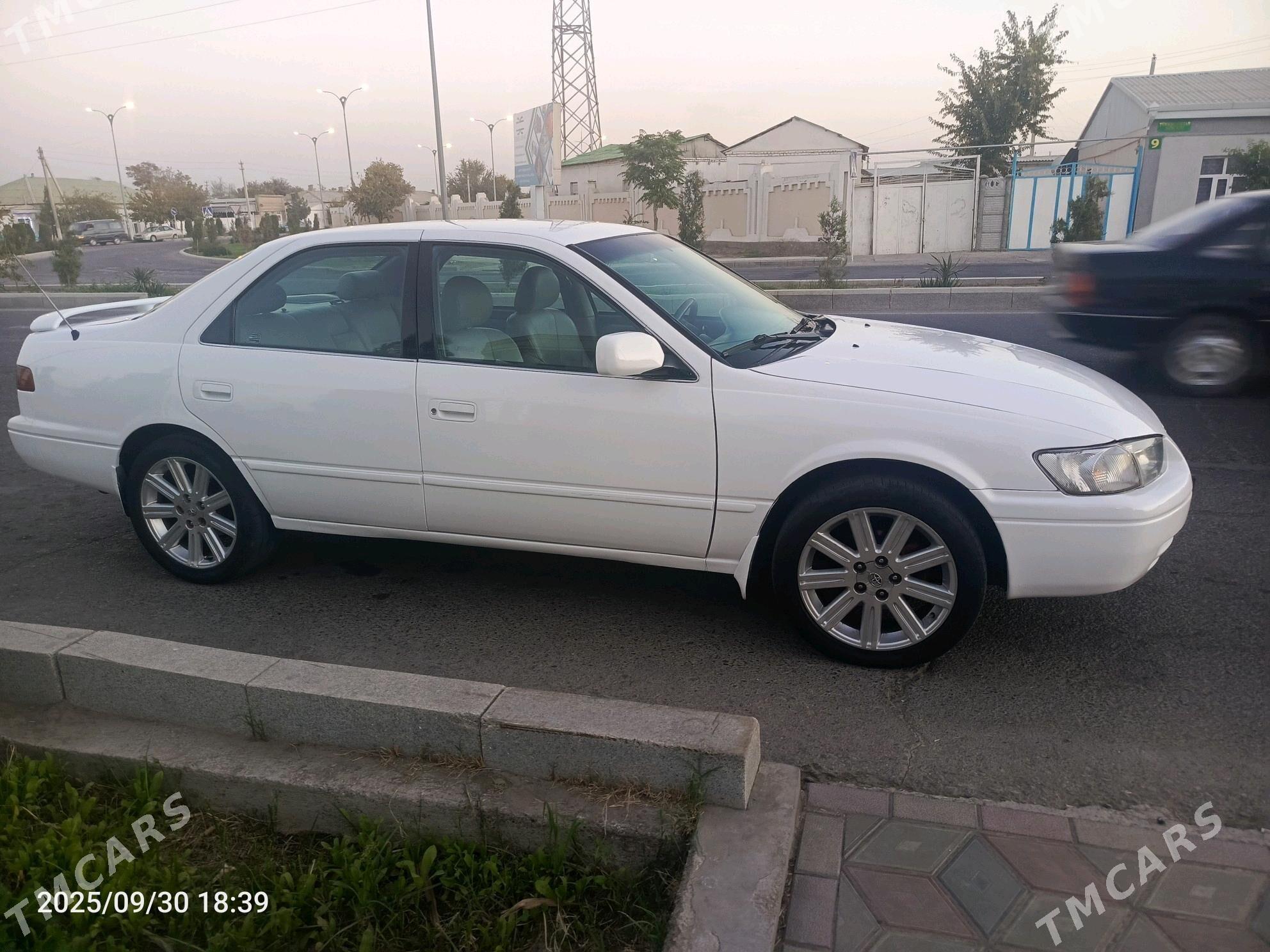 Toyota Camry 1997 - 95 000 TMT - Байрамали - img 6
