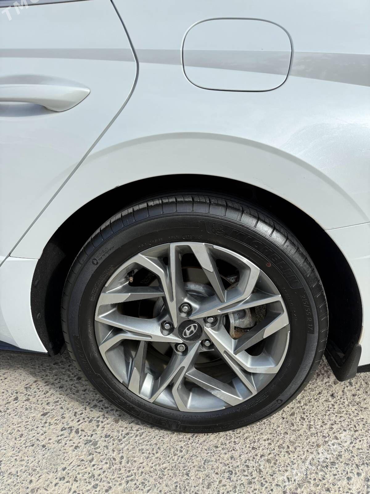 Hyundai Sonata 2022 - 290 000 TMT - Aşgabat - img 4
