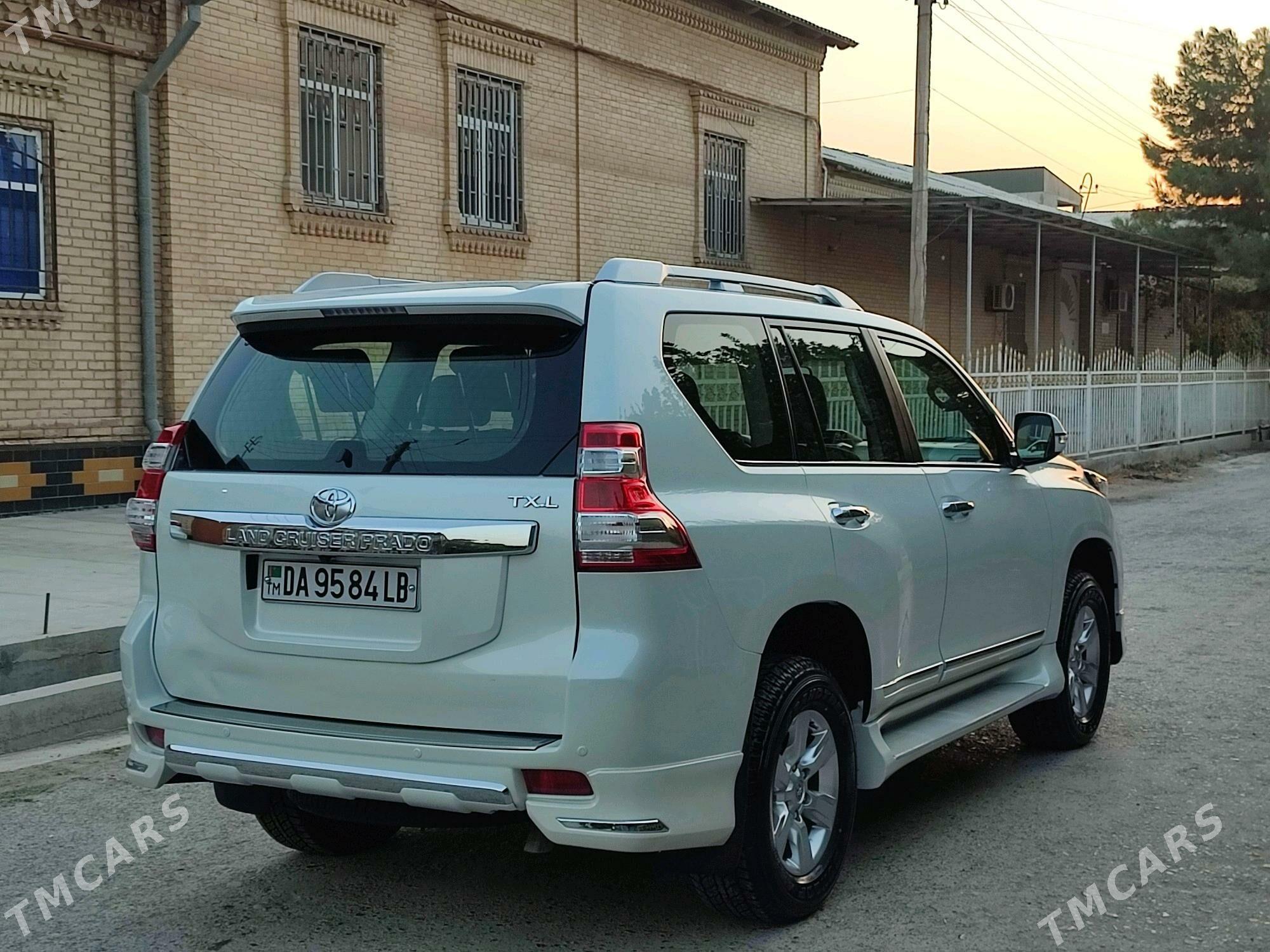 Toyota Land Cruiser Prado 2014 - 640 000 TMT - Туркменабат - img 7