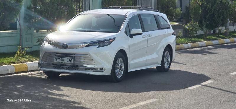 Toyota Sienna 2022 - 499 000 TMT - Aşgabat - img 3