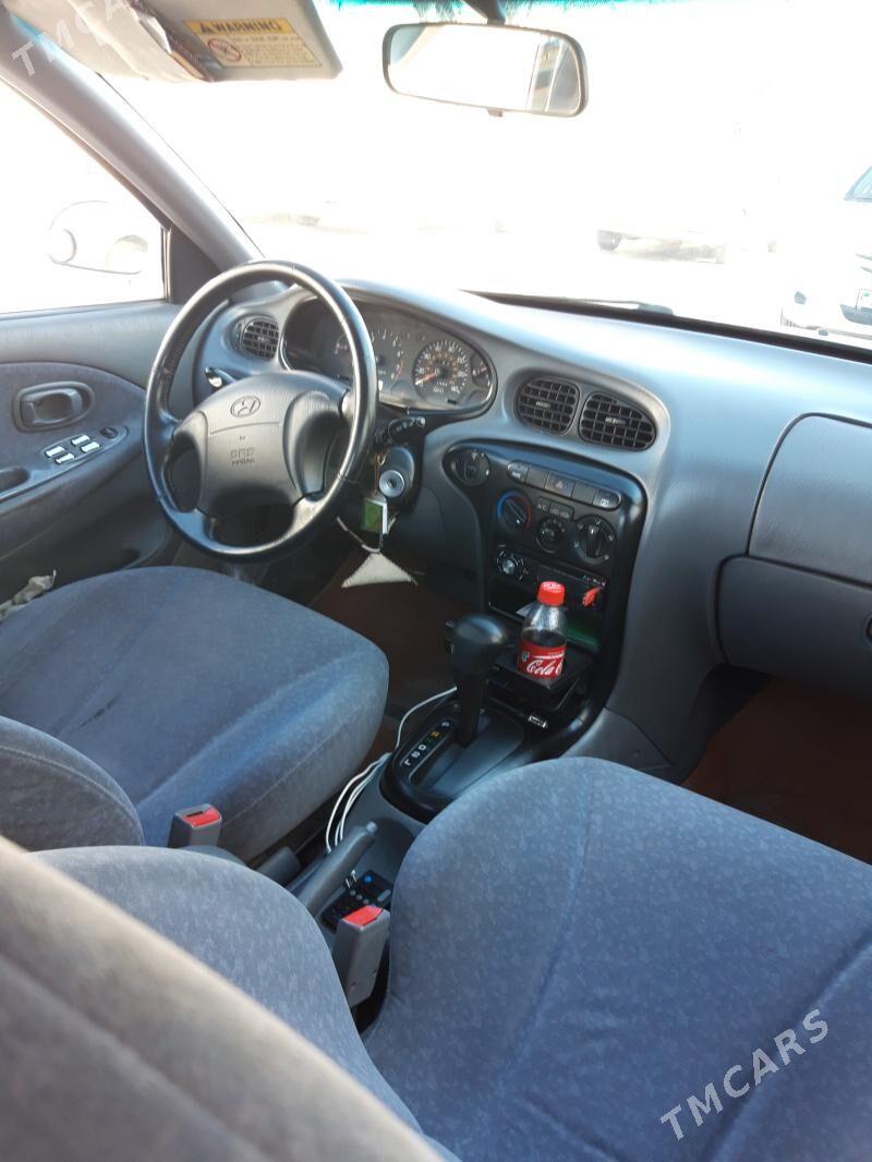 Hyundai Elantra 2000 - 35 000 TMT - Hitrowka - img 2