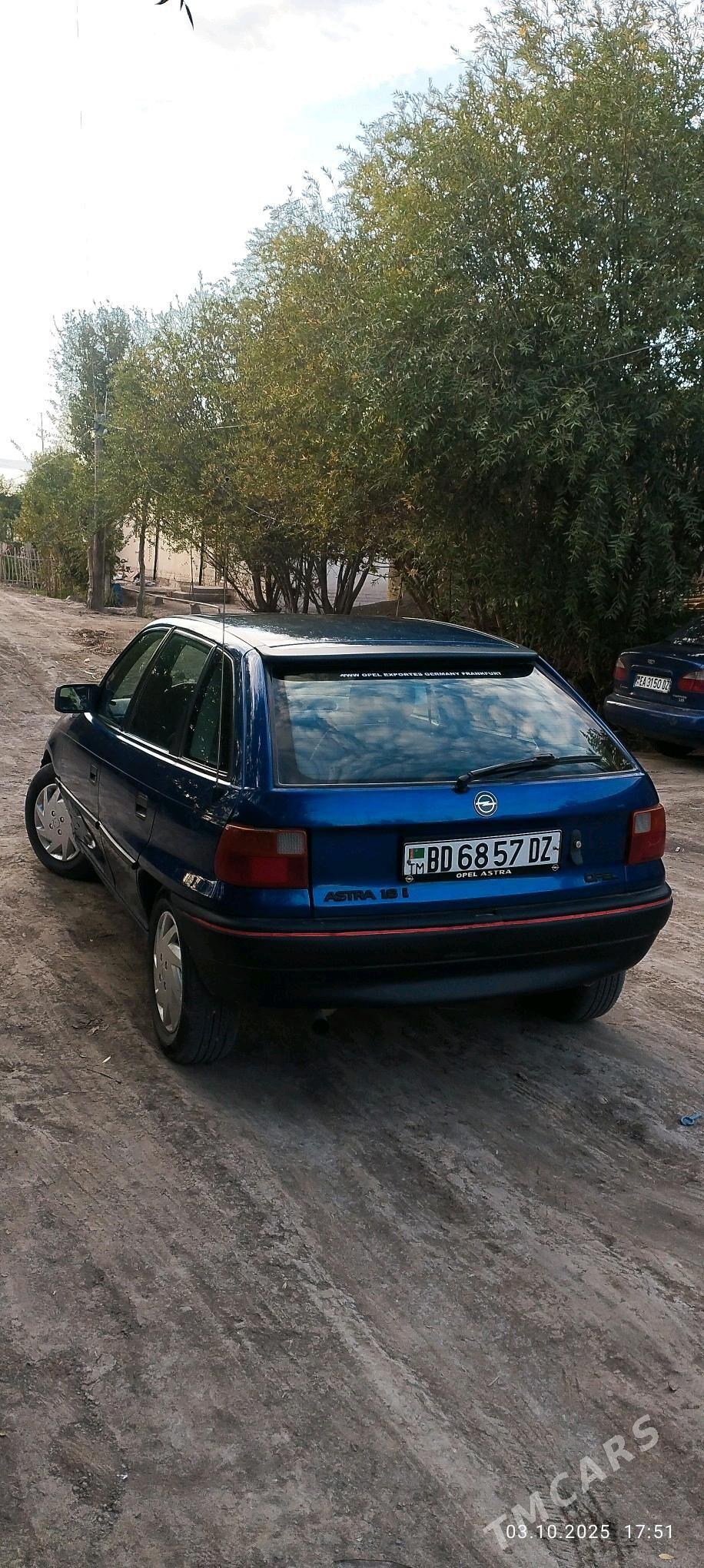 Opel Astra 1993 - 55 000 TMT - Кёнеургенч - img 4