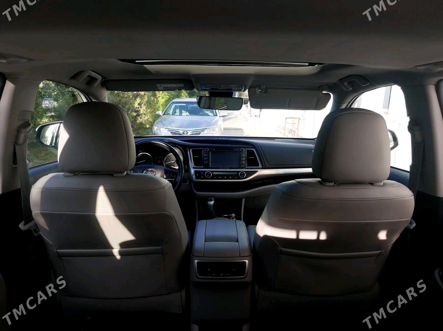 Toyota Highlander 2019 - 500 000 TMT - Дашогуз - img 8
