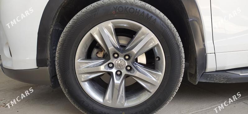 Toyota Highlander 2015 - 390 000 TMT - Теджен - img 6