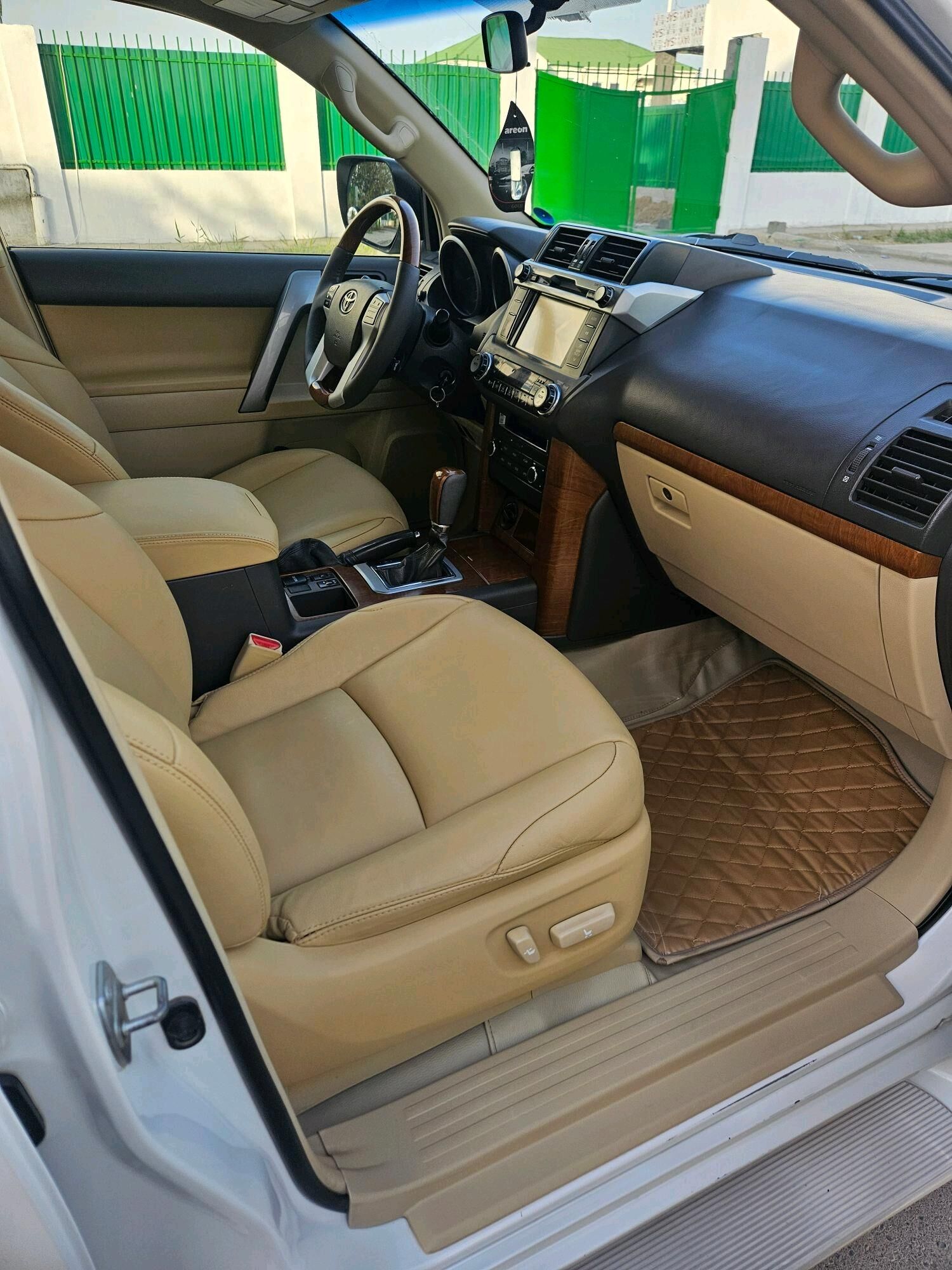 Toyota Land Cruiser Prado 2016 - 690 000 TMT - Aşgabat - img 7
