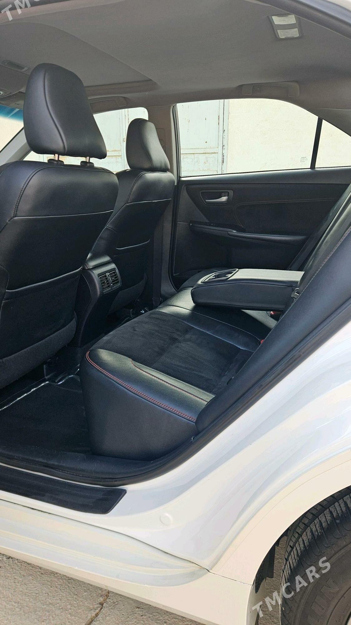 Toyota Camry 2016 - 285 000 TMT - Aşgabat - img 9