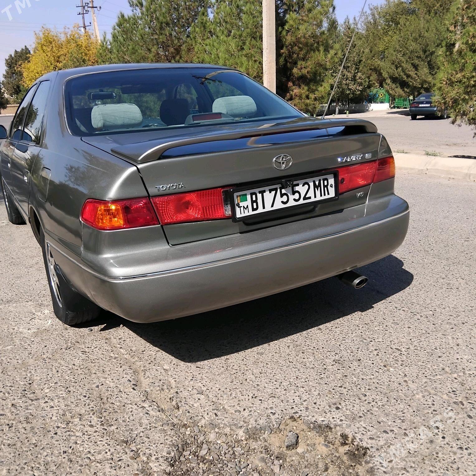 Toyota Camry 2001 - 156 000 TMT - Baýramaly - img 4