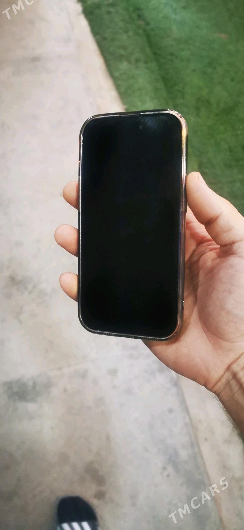 Iphone 15pro - Bäherden - img 3