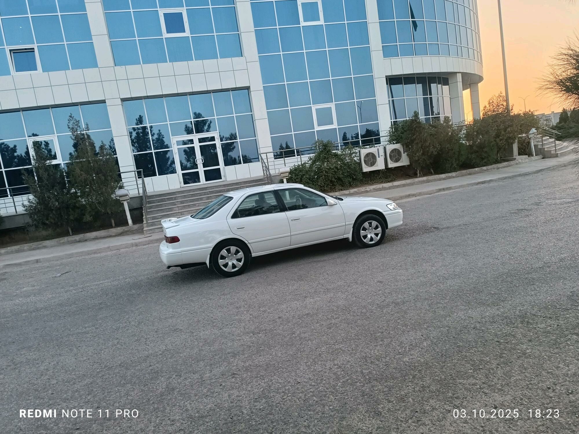 Toyota Camry 2000 - 115 000 TMT - Теджен - img 7