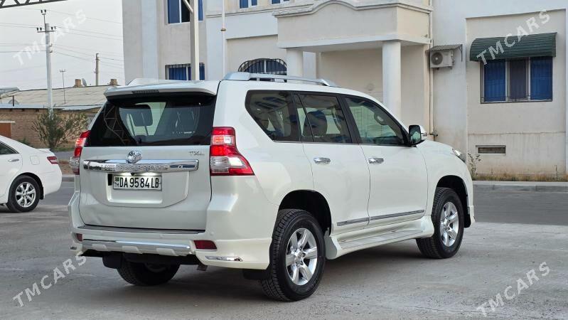 Toyota Land Cruiser Prado 2014 - 640 000 TMT - Туркменабат - img 8