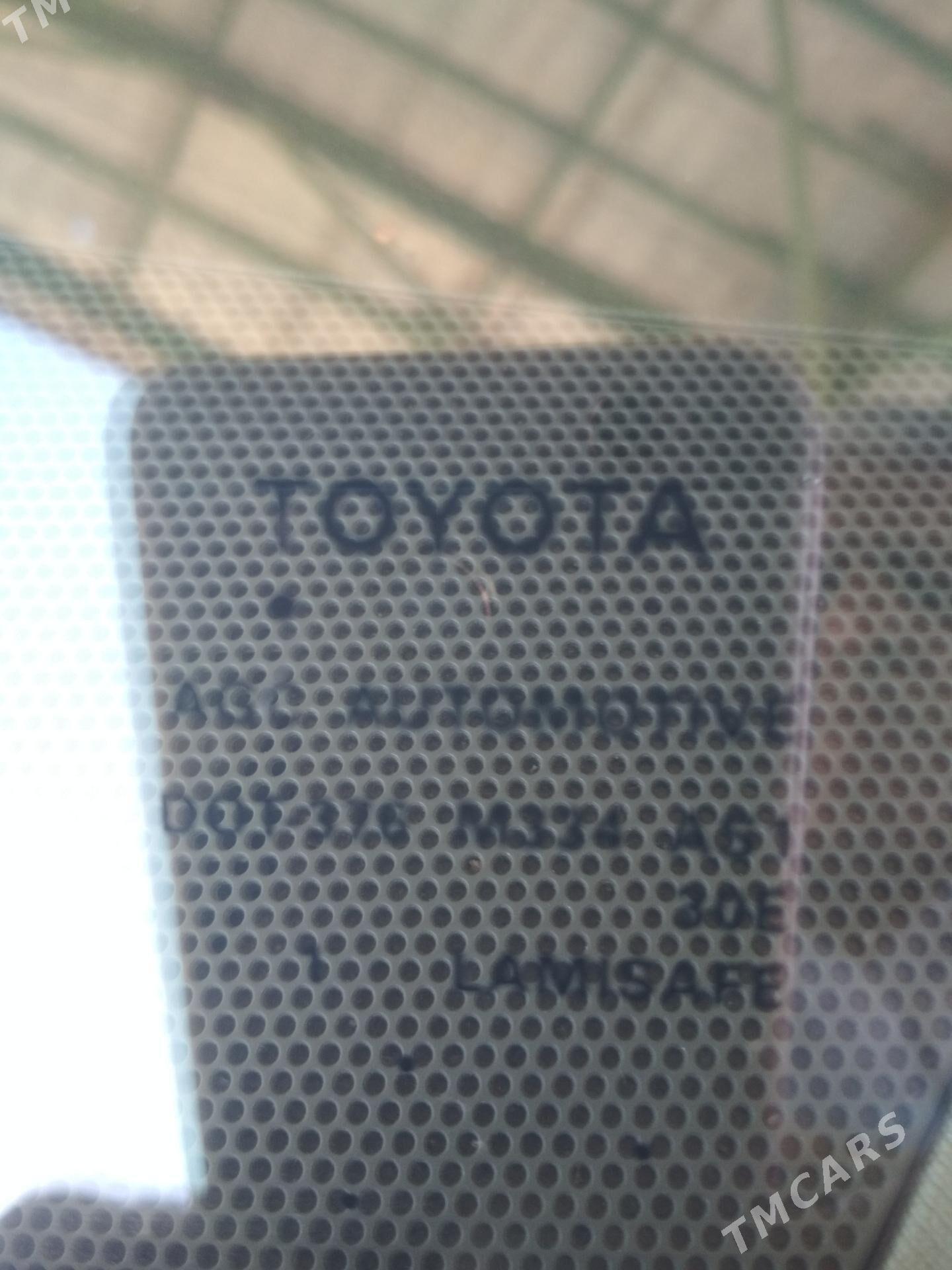Toyota Camry 2011 - 200 000 TMT - Мары - img 4