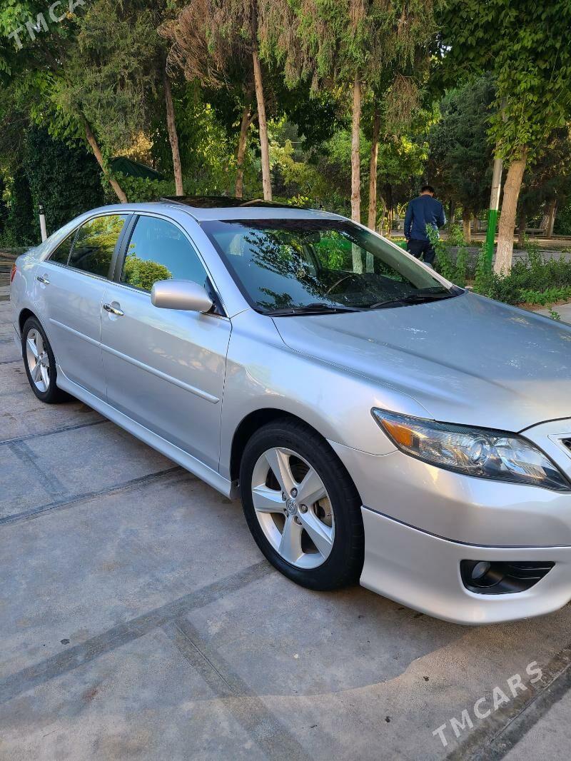 Toyota Camry 2010 - 240 000 TMT - Мары - img 8