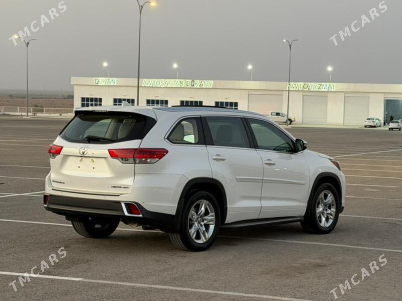 Toyota Highlander 2019 - 551 000 TMT - Ашхабад - img 3
