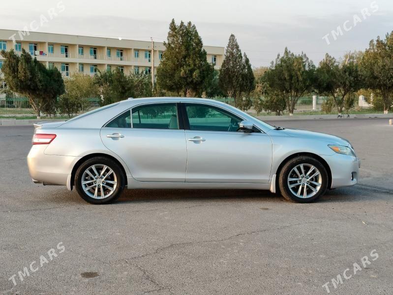 Toyota Camry 2010 - 196 000 TMT - Байрамали - img 9