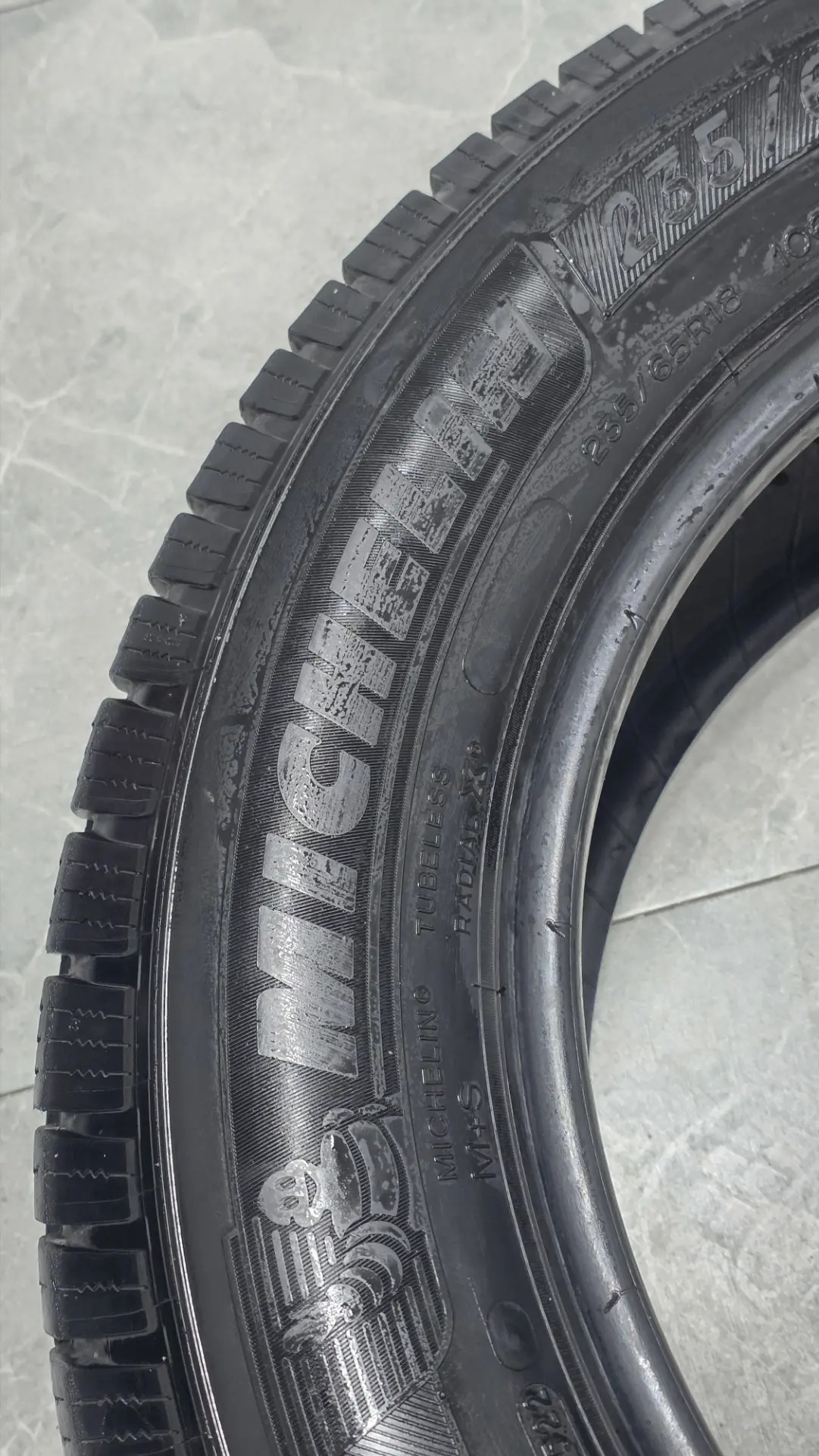 235 65 18 Michelin 1 stuk 800 TMT - Мары - img 5