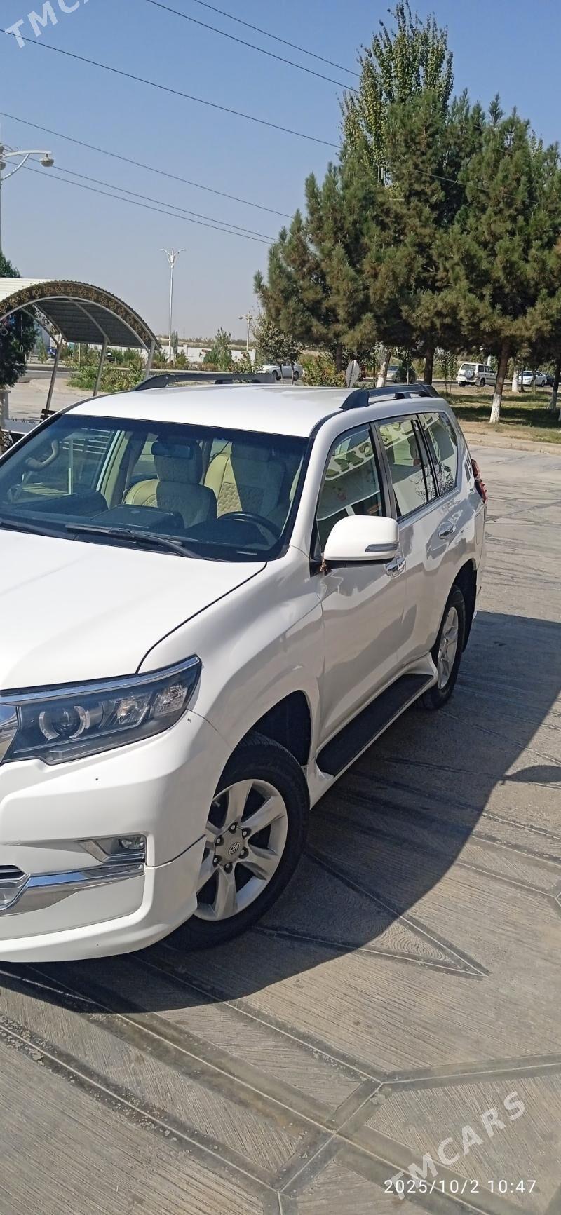 Toyota Land Cruiser Prado 2012 - 460 000 TMT - Kerki - img 3